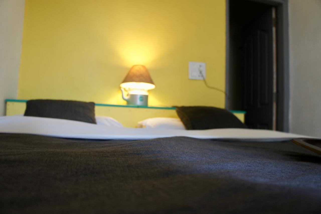 Bed And Chai - Boutique Stay & Tours Нью-Дели Экстерьер фото