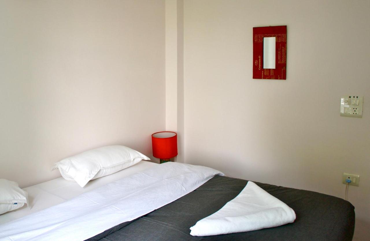 Bed And Chai - Boutique Stay & Tours Нью-Дели Экстерьер фото